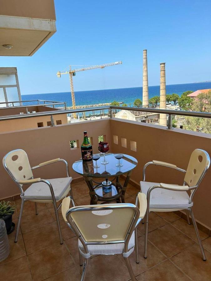 Fougaro Apartments Chrissi Akti Chania Exterior foto