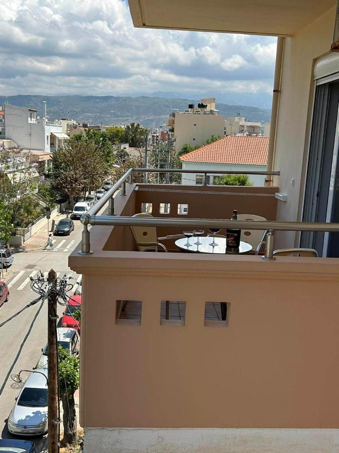 Fougaro Apartments Chrissi Akti Chania Exterior foto