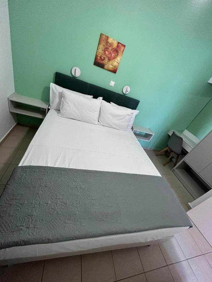 Fougaro Apartments Chrissi Akti Chania Exterior foto