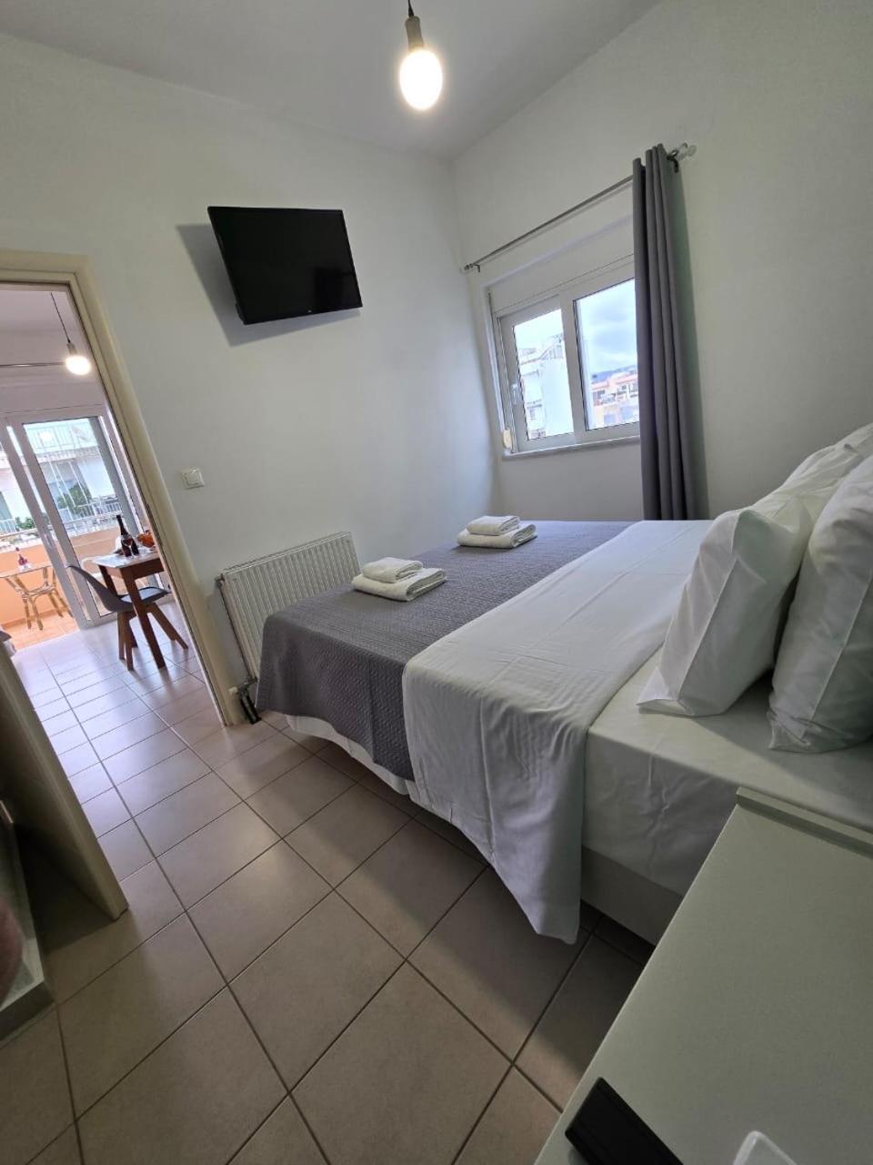Fougaro Apartments Chrissi Akti Chania Exterior foto