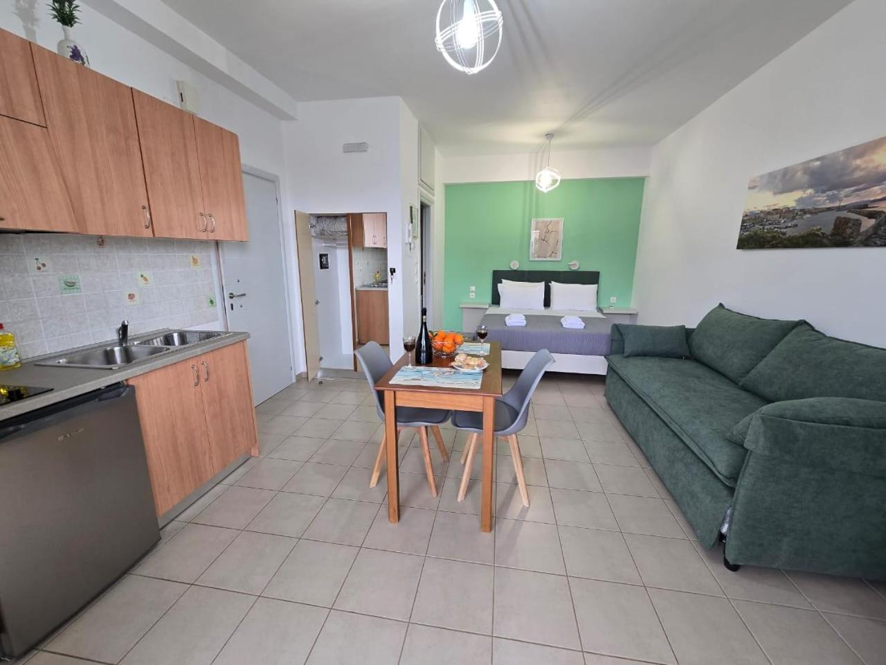 Fougaro Apartments Chrissi Akti Chania Exterior foto