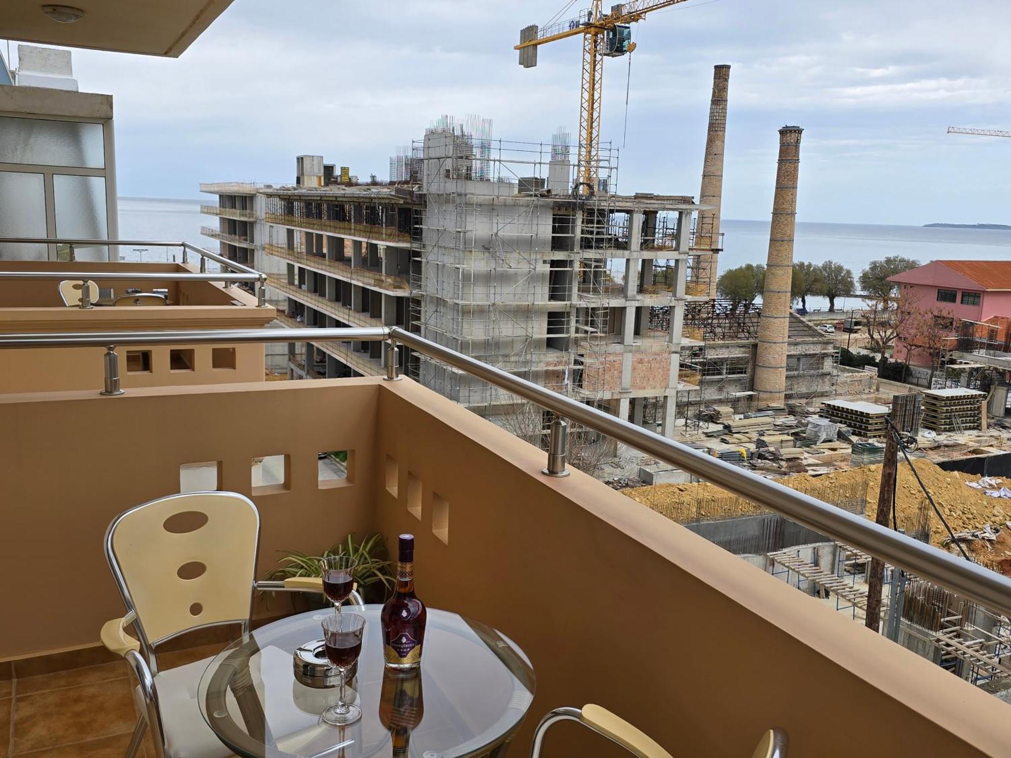 Fougaro Apartments Chrissi Akti Chania Exterior foto