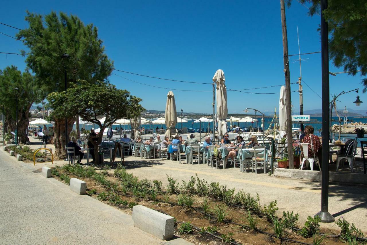 Fougaro Apartments Chrissi Akti Chania Exterior foto